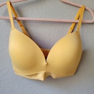 Victoria's Secret Yellow Bra Size 36DD